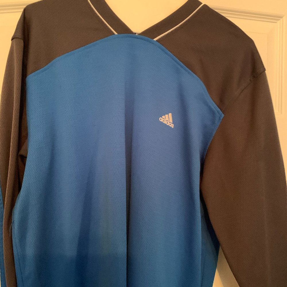 Mens long sleeve top